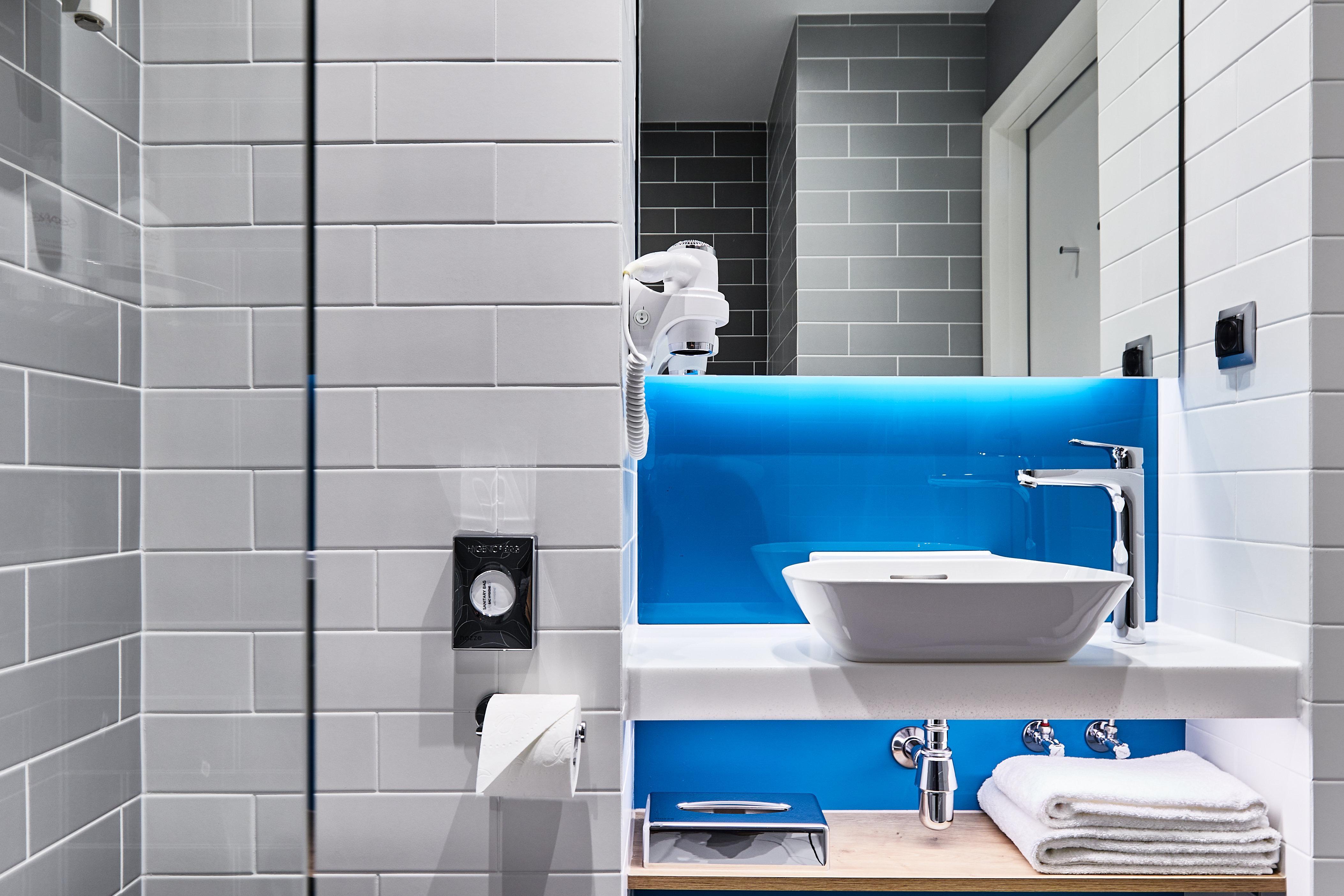 Express - - The Hub By Ihg Hotel