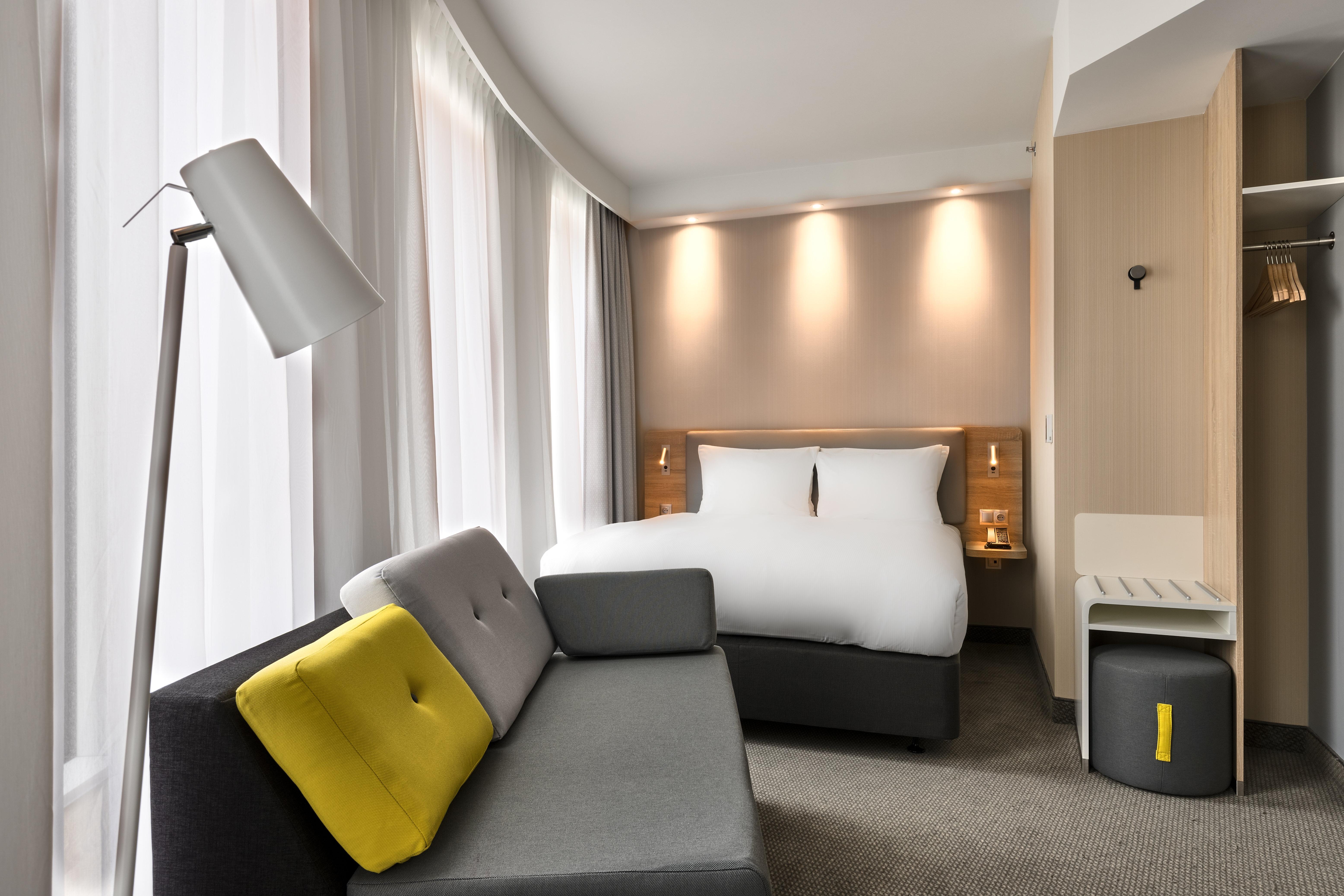 Express - - The Hub By Ihg 3* Warsaw